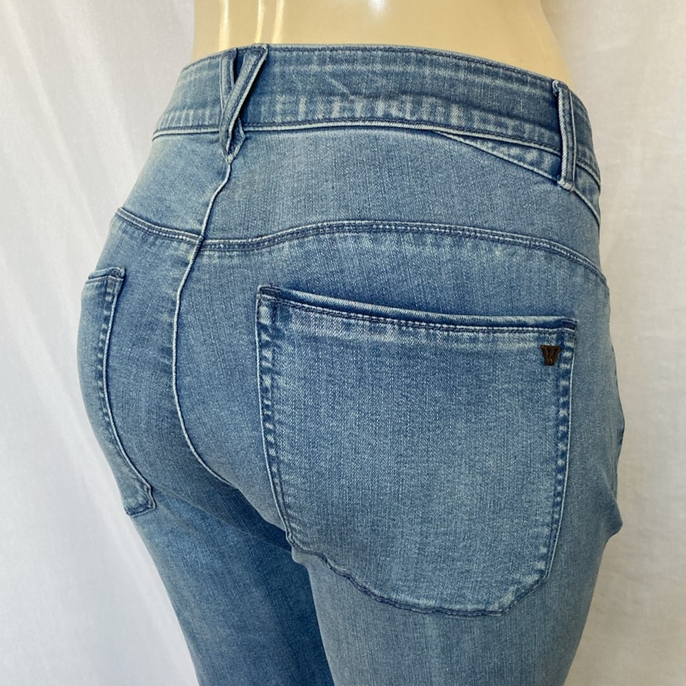 FINAL PRICE WIT & WISDOM Tummy Control Size 18W DISTRESSED Slim Straight NWOT